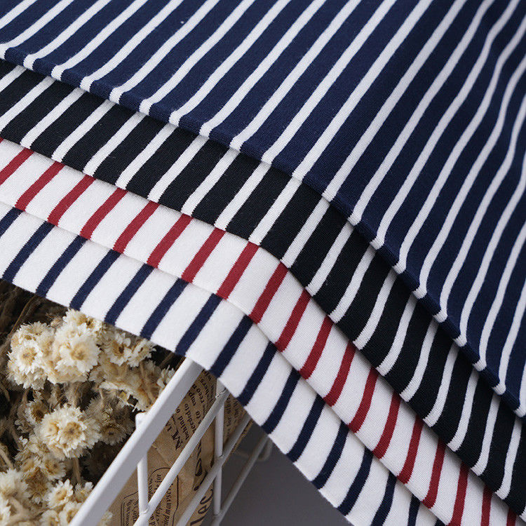 Tissu tricoté à rayures pur en coton absorbant la sueur pour T-shirt respirant et sain