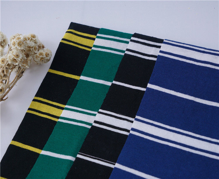 Tissu à rayures résistant à la déchirure pour T-shirt