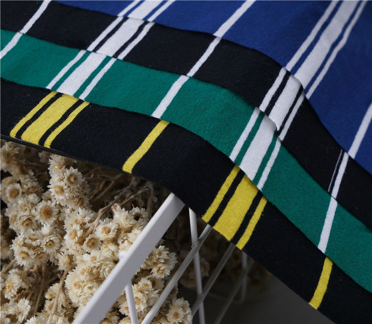 Tissu à rayures résistant à la déchirure pour T-shirt