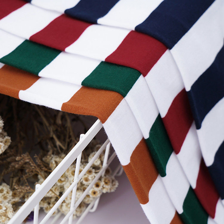 Tissu haut de gamme respirant et pur coton confortable Tissu en coton rayé pour T-shirt