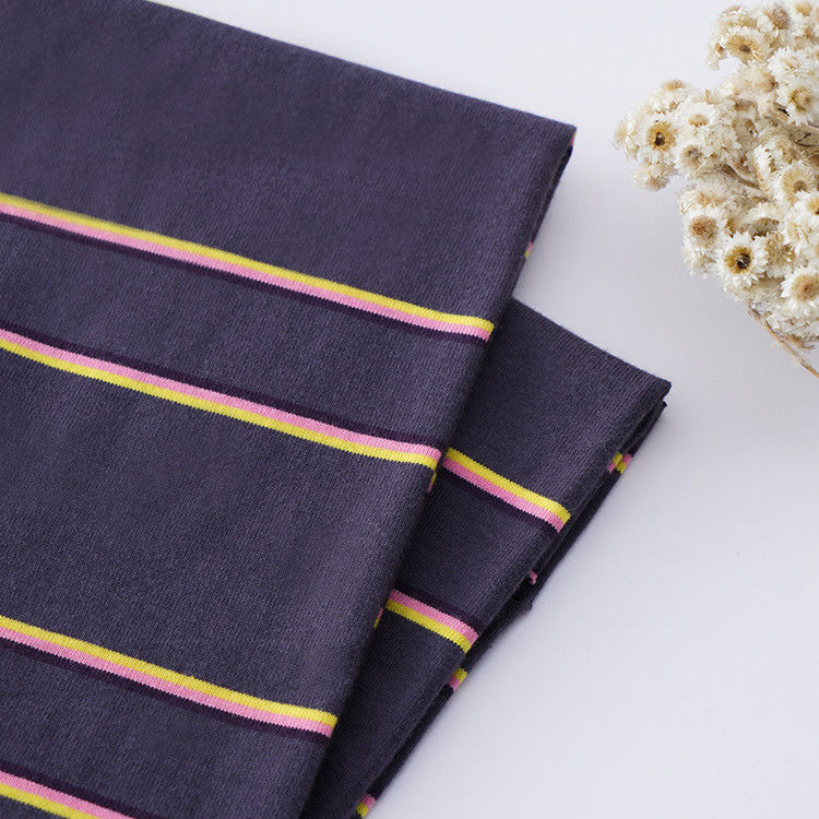 Tissu de tricot rayé pur et sain, respirant et propre à la peau, pour T-shirt
