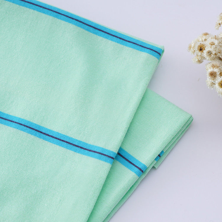 Tissu tricoté rayé respirant de haute qualité et naturel et respectueux de l'environnement pour T-shirt