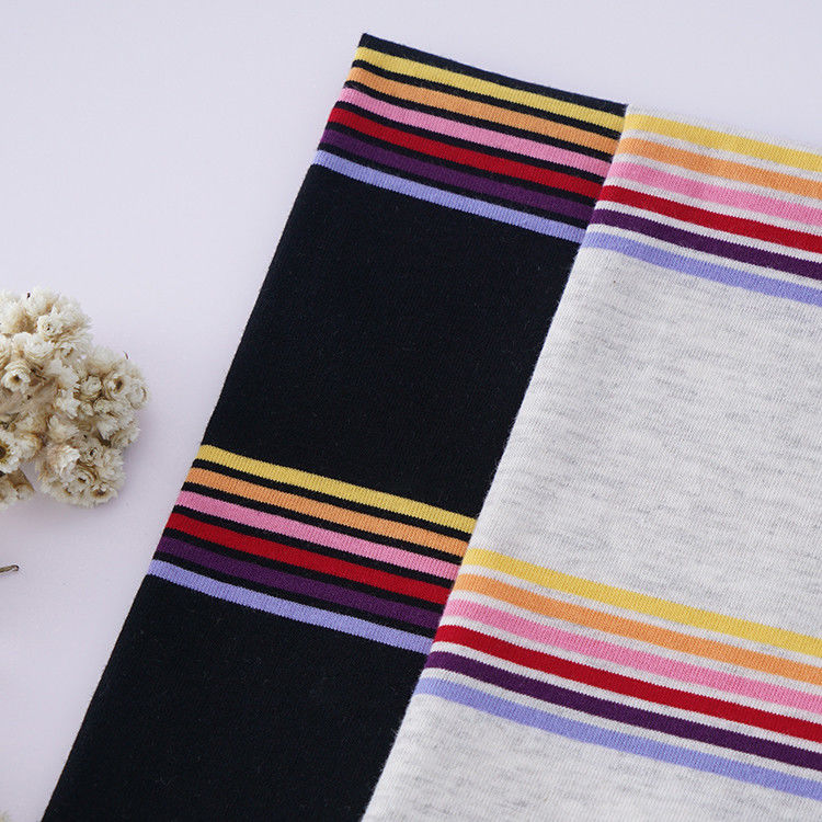 Tissu en coton pur rayé sain et résistant à l'usure pour t-shirt