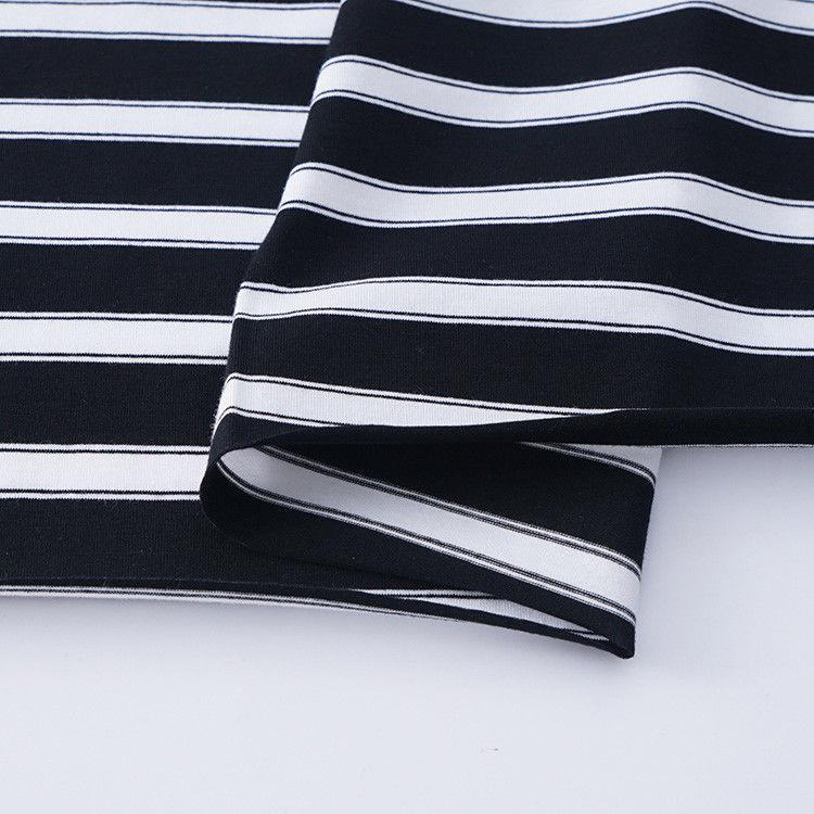Bonne texture et à la mode Facile à entretenir Tissu tricoté rayé pour T-shirt