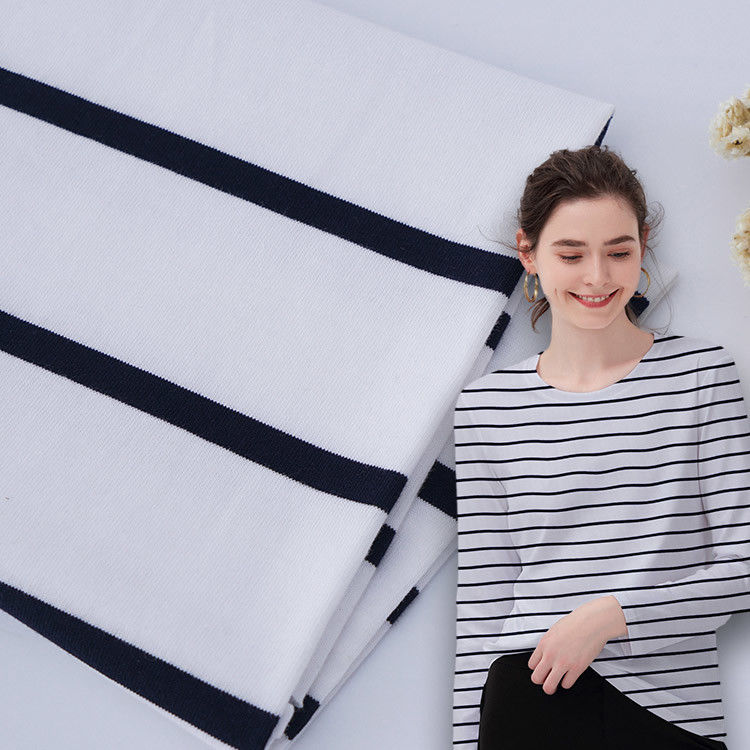Confort et haute qualité respirant facile à entretenir Tissu à rayures pour vêtements à manches longues