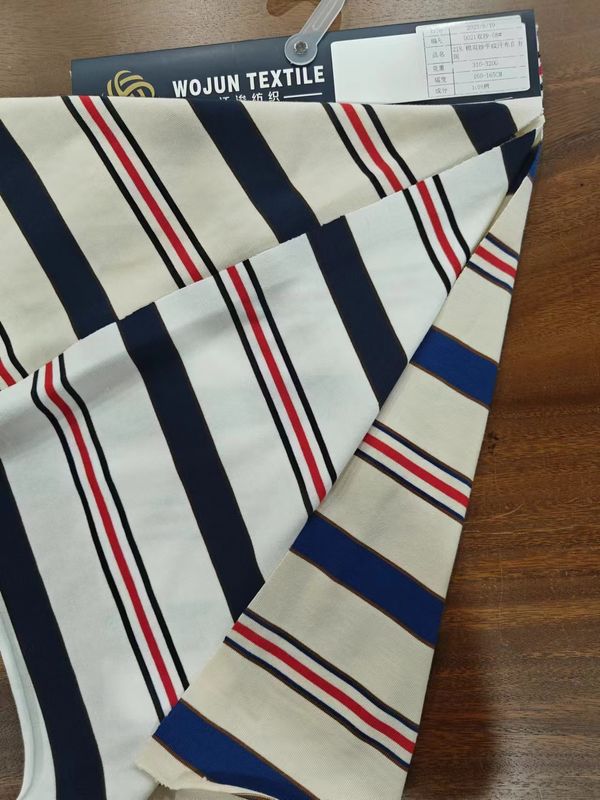 Tissu tricoté simple et à la mode, confortable et propre à la peau, à rayures pour T-shirt