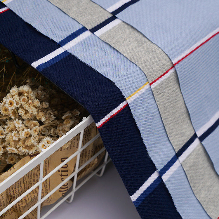 Coton peigné et fil écologique Tissu teint à rayures Tissu tricoté pour polo