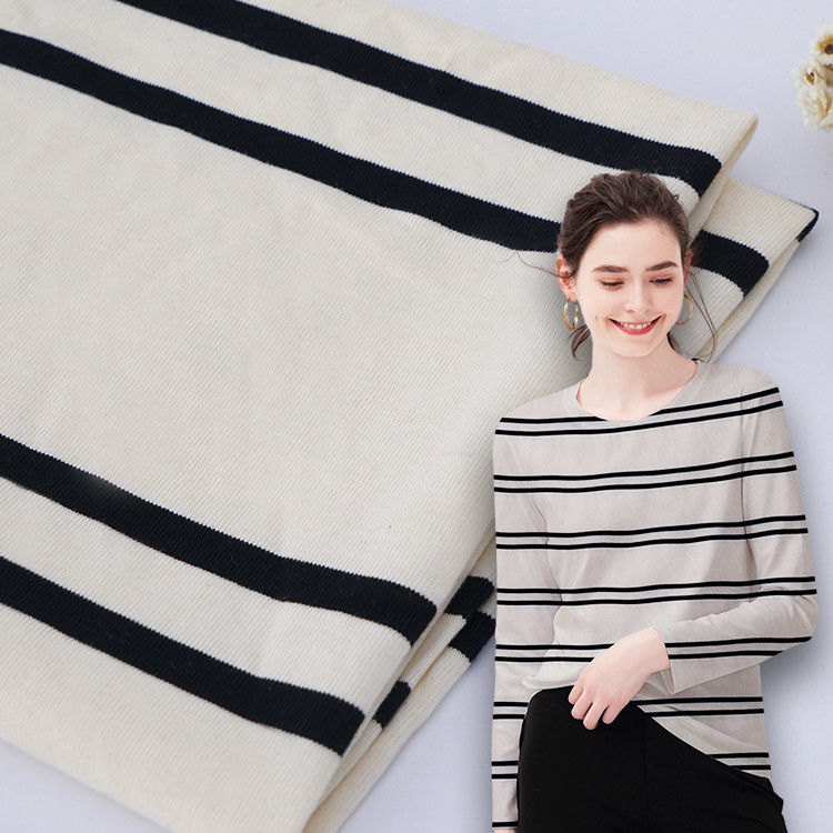 Tissu en coton à rayures pour vêtements à manches longues