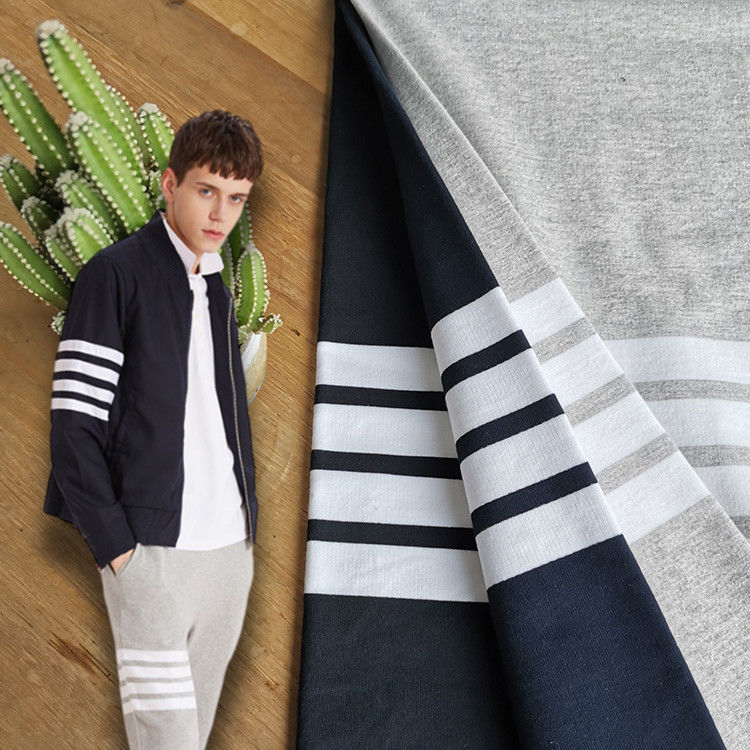Tissu en coton rayé sain et durable pour T-shirt en fibres élastiques