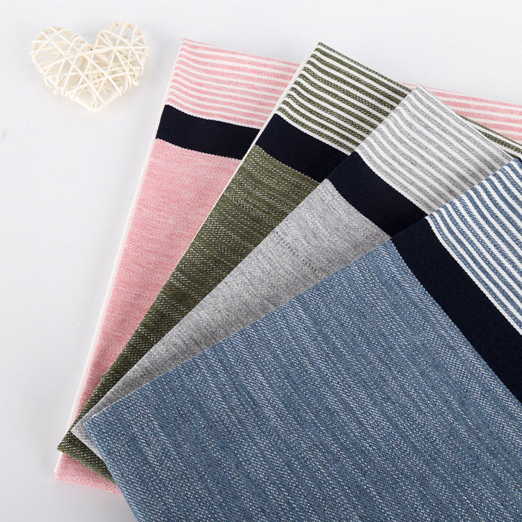 Tissu de coton rayé doux et respirant pour le port occasionnel avec texture en bambou denim
