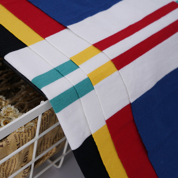 Tissu tricoté à rayures confortable et souple pour le T-shirt