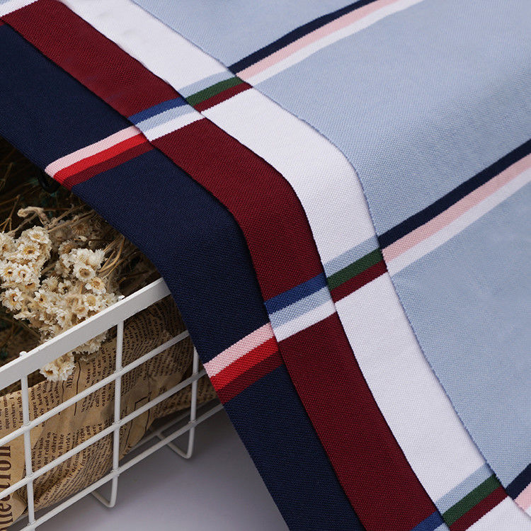 Tissu tricoté à rayures confortable et respirant pour T-shirt