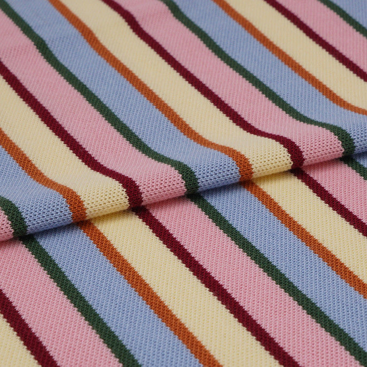 Tissu tricoté à rayures douces et résistantes à l'humidité pour le port occasionnel
