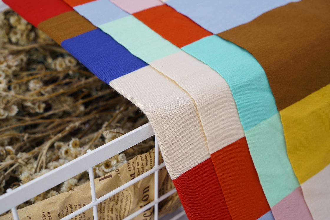 Tissu tricoté à rayures pour T-shirt 40S en coton pur