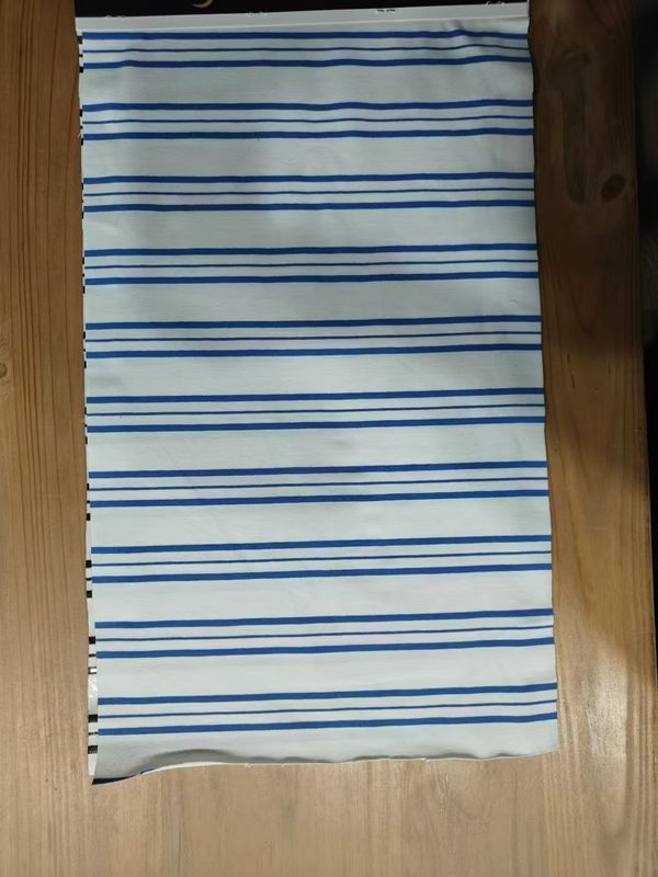 Facile à entretenir et doux Tissu de matériau rayé de haute qualité pour le port occasionnel