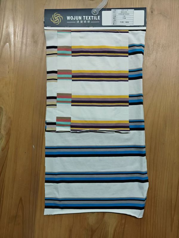 Tissu de matériau à rayures confortable et élastique, résistant à l'usure occasionnelle