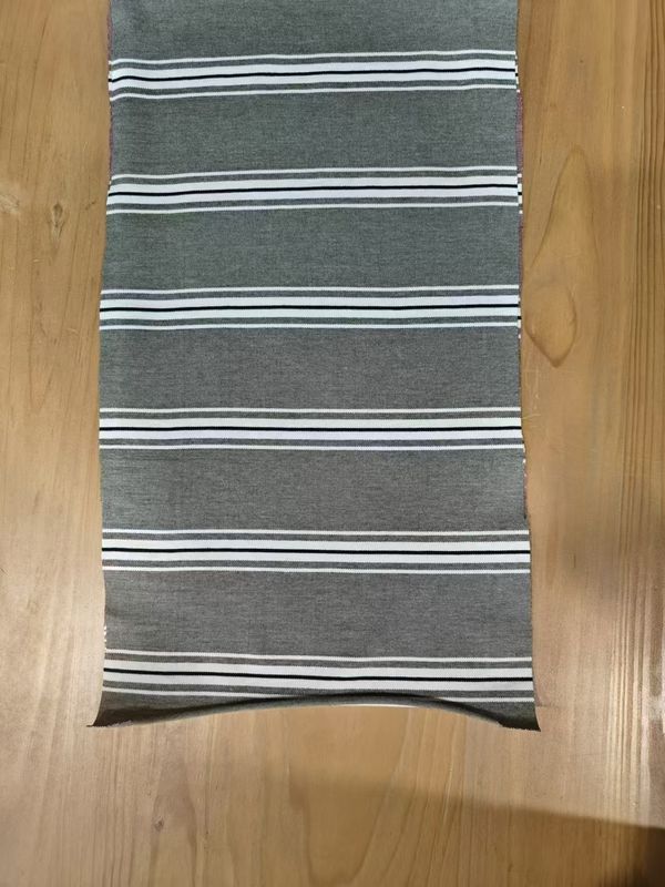 Tissu à rayures confortables, résistant à l'humidité et à la sueur, propre à la peau