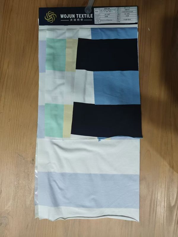 Tissu tricoté à la mode et doux, lisse et propre à la peau, pour t-shirt