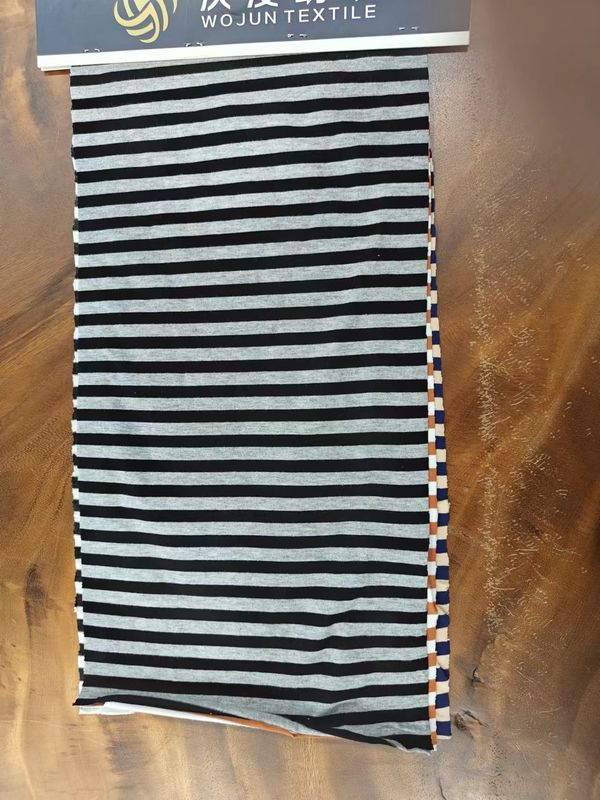 Absorbant la sueur et lisse Tissu tricoté à rayures de coton pur pour polo