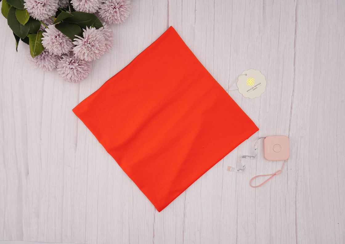 Tissu tricoté rayé naturel haut de gamme brillant confortable respirant pour T-shirt