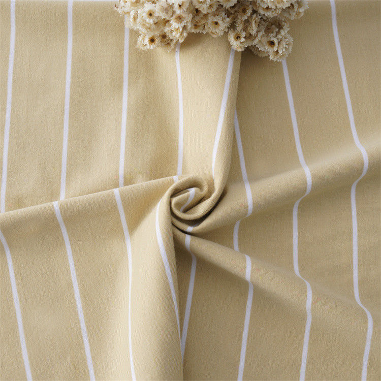 Naturel facile à entretenir et confortable Tissu de matériau rayé simple pour un usage occasionnel