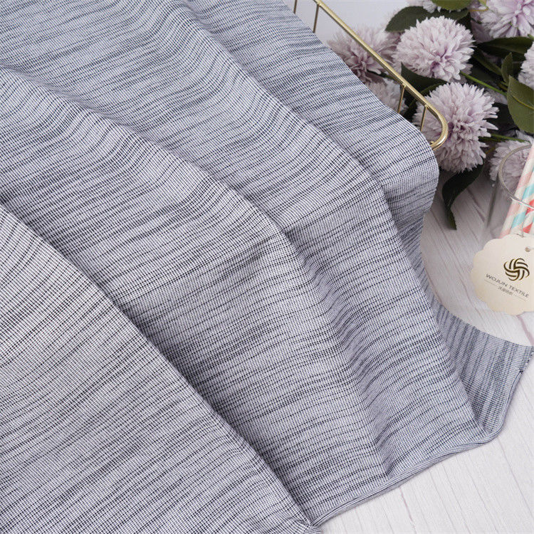 Tissu tricoté à rayures confortable et doux, léger et adapté à la peau