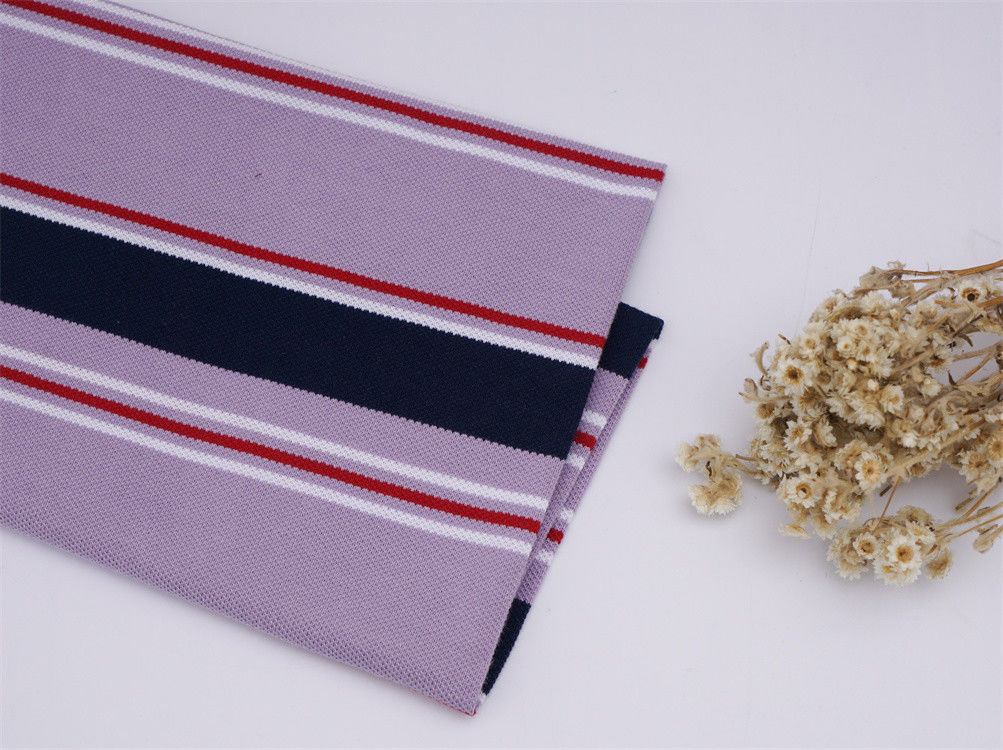 Tissu tricoté à rayures résistant à l'usure, confortable et propre à la peau