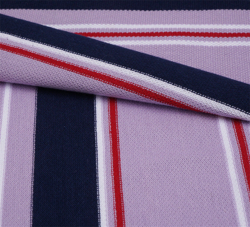 Tissu tricoté à rayures résistant à l'usure, confortable et propre à la peau