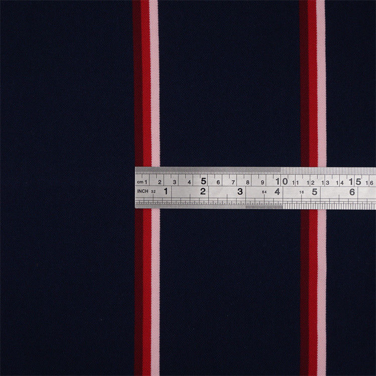 Bonne texture respirante durable et résistant à l'usure Tissu tricoté rayé pour polo