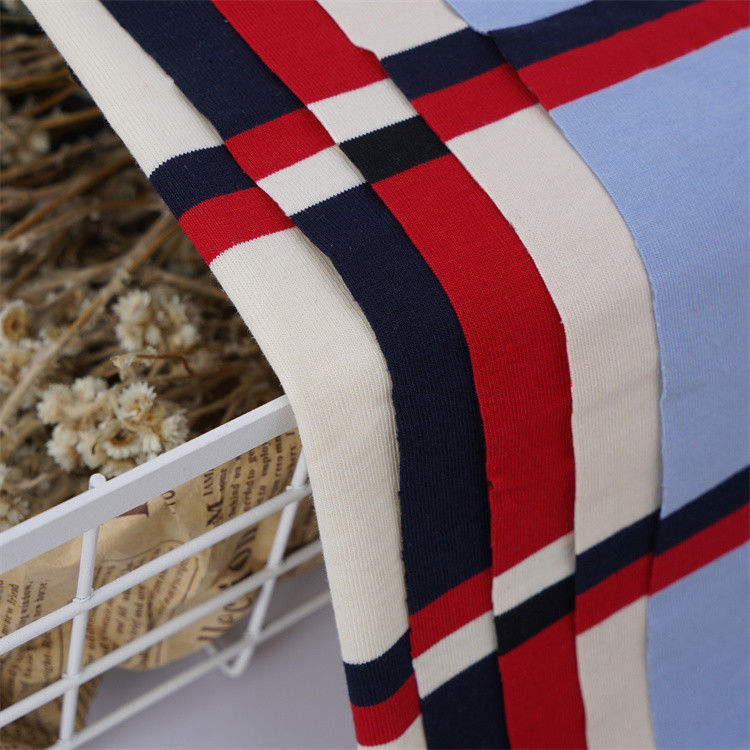 Naturel et confortable doux et soignant pour la peau Tissu tricoté à rayures pour T-shirt