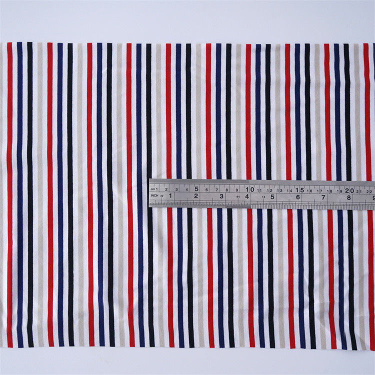 Tissu tricoté à rayures lisses et de bonne texture pour T-shirt