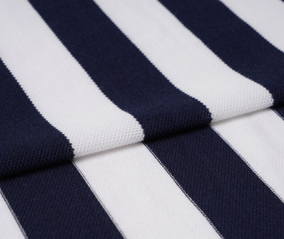 Tissu en maille rayé pour polo, naturel et très résistant aux plis, grand teint, infroissable et version nette