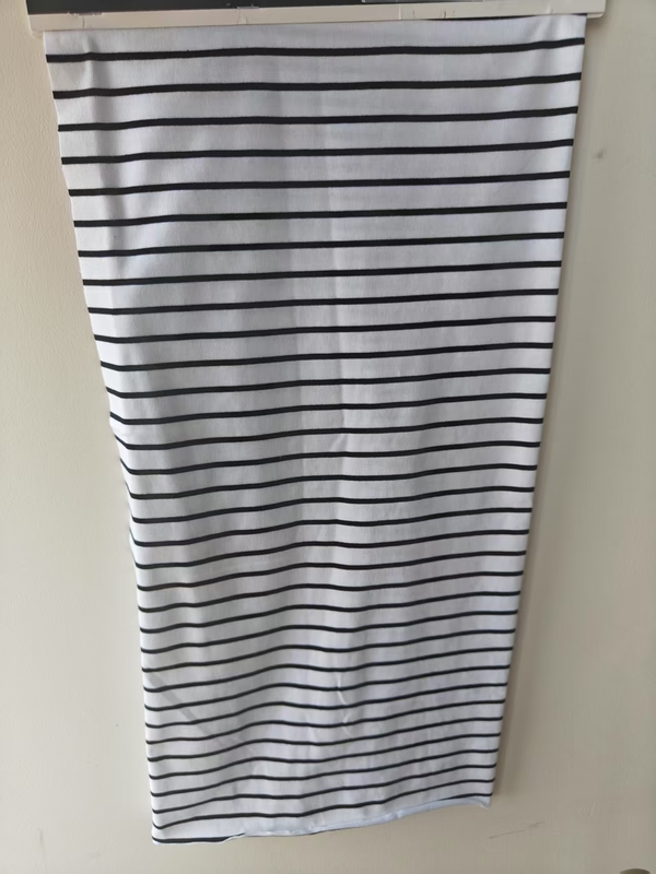 Breathable And Comfortable，Not Easy To Fade Striped Material Fabric For T-Shirt