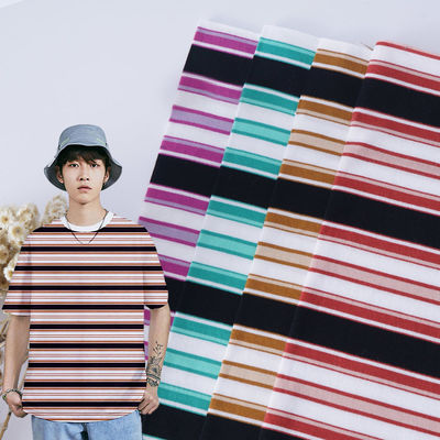 Le doux multicolore adapté aux besoins du client de tissu de rayure de coton a sué le matériel absorbant 175cm