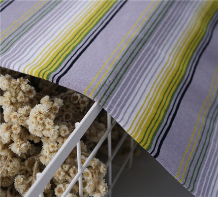 Un bon prix. Matériau rayé résistant à l'usure Tissu 190Gsm T-Shirt coton fil teint en ligne