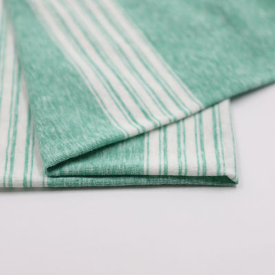 Tissu en coton à rayures doux de haute qualité et confortable pour t-shirt
