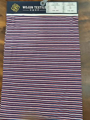 Un bon prix. Tissu tricoté à rayures pour T-shirt en ligne