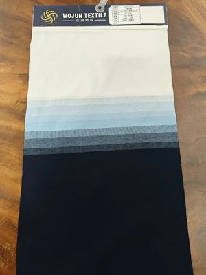 Tissu tricoté à rayures à la mode pour chemise de polo