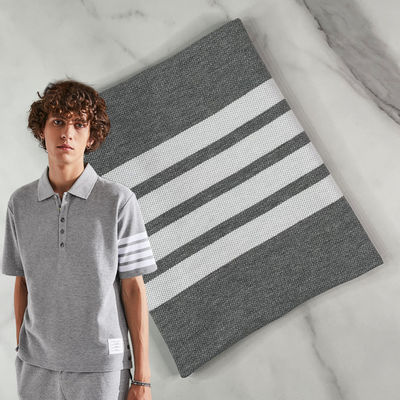 Tissu de coton rayé doux et respirant pour T-shirt avec fibre élastique pour un ajustement parfait
