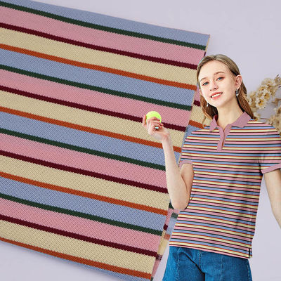 Tissu tricoté à rayures douces et résistantes à l'humidité pour le port occasionnel