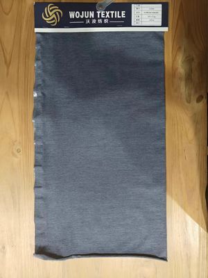 Un bon prix. Tissu de matériau rayé de haute qualité confortable et respirant pour polo en ligne