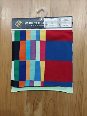 Tissu à rayures lisses et résistant à la peau pour t-shirt