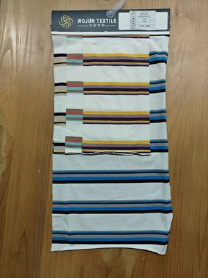 Tissu de matériau à rayures confortable et élastique, résistant à l'usure occasionnelle