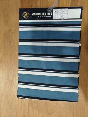 Tissu à rayures confortable et à la mode pour la chemise de polo