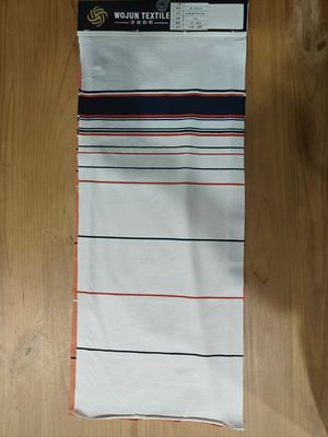 Un bon prix. Souple et confortable, durable et lisse Tissu à rayures élégantes pour T-shirt en ligne