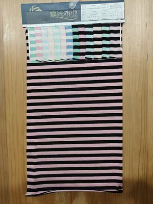 Tissu à rayures lisses élastiques à la mode et durable pour T-shirt