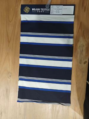 Tissu tricoté à rayures durable et confortable et propre à la peau pour polo