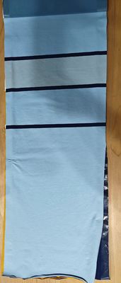 Un bon prix. Tissue à rayures naturelles pour un usage occasionnel en ligne