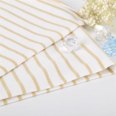 Tissu tricoté à rayures douces et saines pour le port occasionnel
