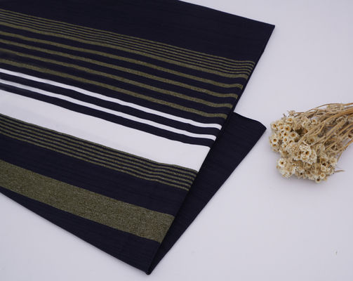 Tissu à rayures polyvalent doux et confortable pour t-shirt